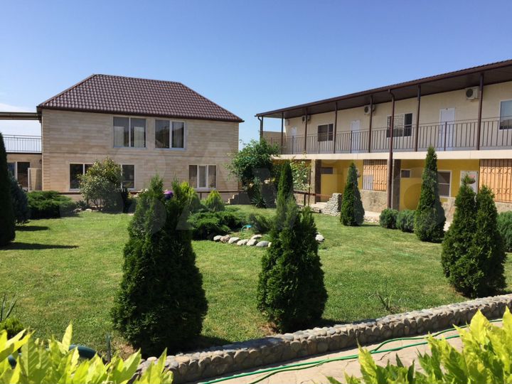 Гостиница, 750 м²