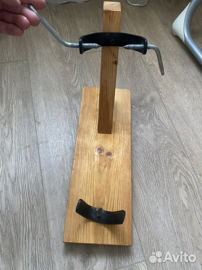 Хамоньерка (подставка для хамона)