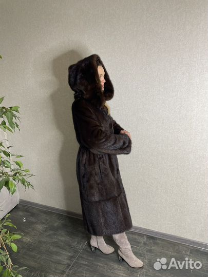 Шуба норковая цельные пластины 46-48-50