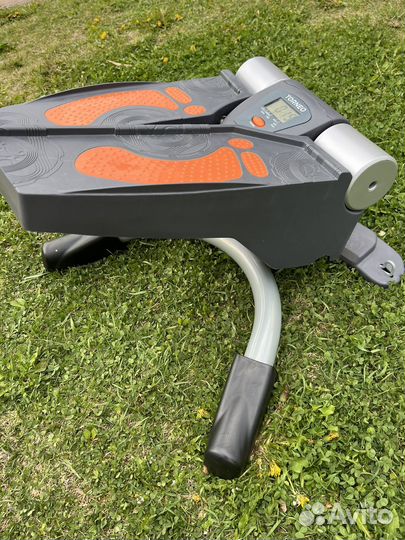 Тренажер степпер поворотный эспандеры torneo