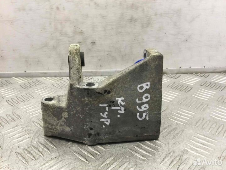 Кронштейн гидроусилителя Nissan Almera Qg18de