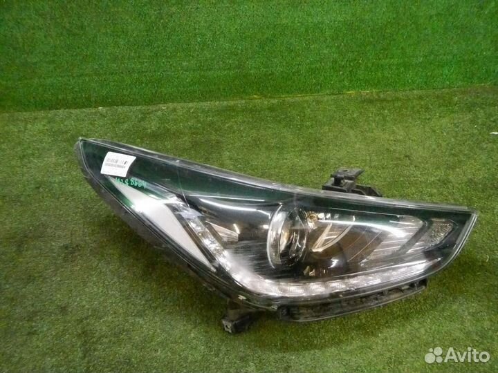 Фара правая Hyundai Solaris