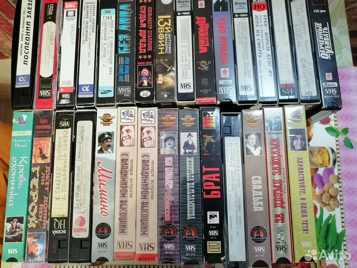 Видеокассеты в подборке
