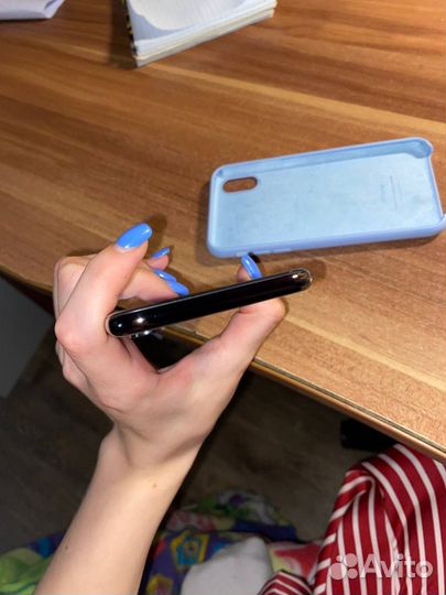 iPhone X, 64 ГБ