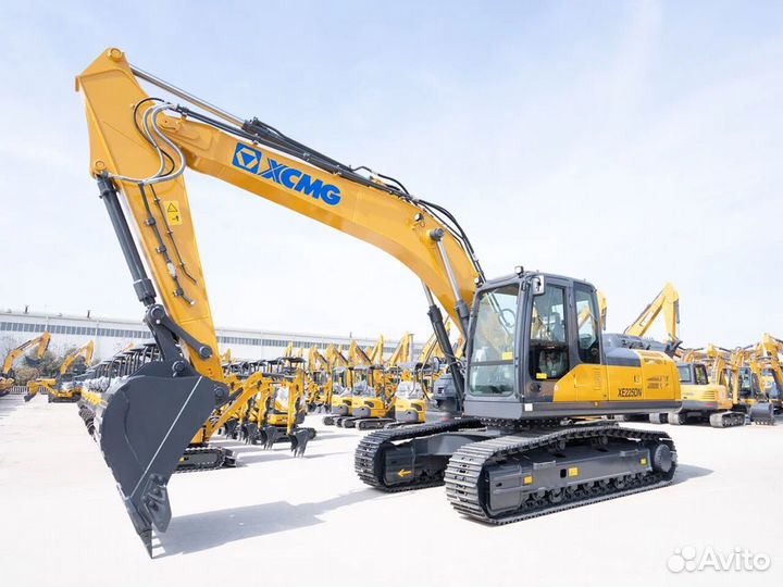 Гусеничный экскаватор XCMG XE225DN, 2023