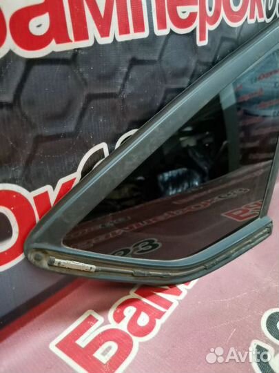 Стекло задний правый Ford Focus