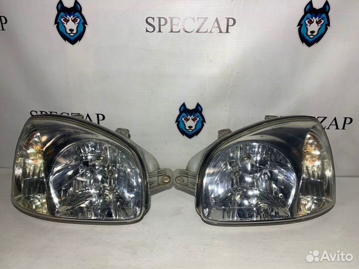 Фара правая Hyundai Santa Fe I 2000—2012
