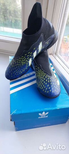 Футбольные бутсы adidas predator 37,5
