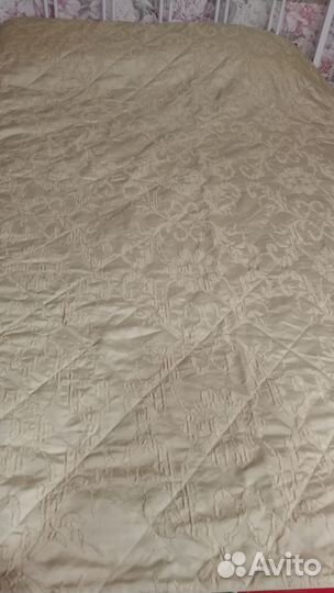 Покрывало на кровать