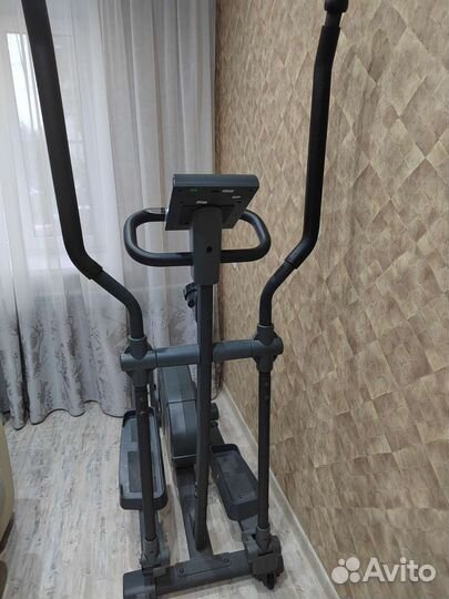 Эллиптический тренажер torneo