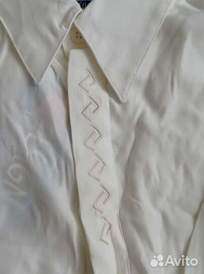 Рубашки на мальч. 5-7лет белые и черные