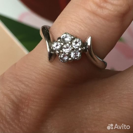 Серебряное кольцо 925 пробы