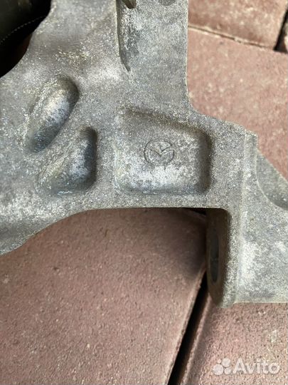 Подушка двигателя нижняя mazda 6 GJ