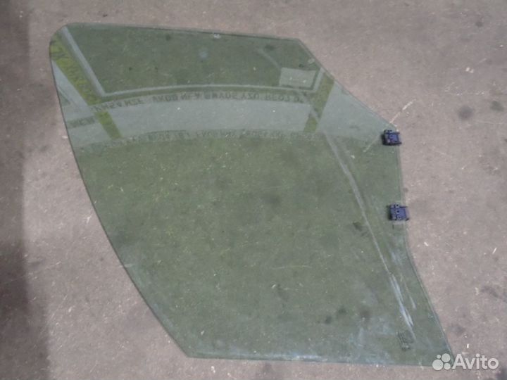 Стекло переднее левое Ситроен Берлинго Б9