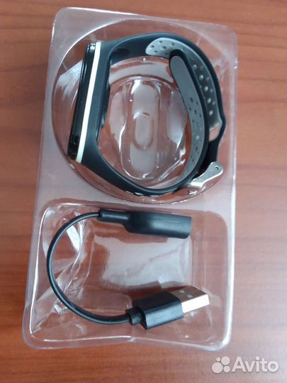 Фитнес - браслет Ton