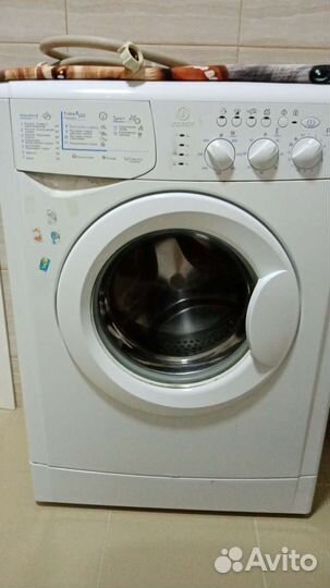 Стиральная машина на запчасти indesit