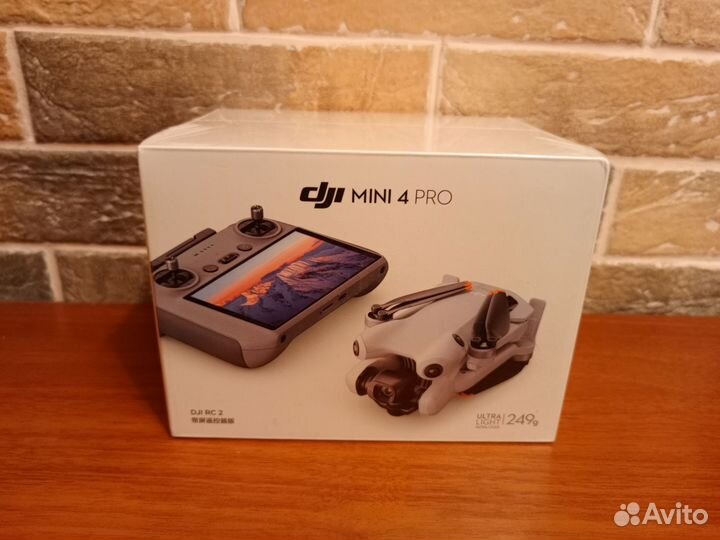 Квадрокоптер DJI Mini 4 Pro RC2