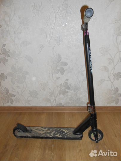 Трюковой самокат Explore Crocco