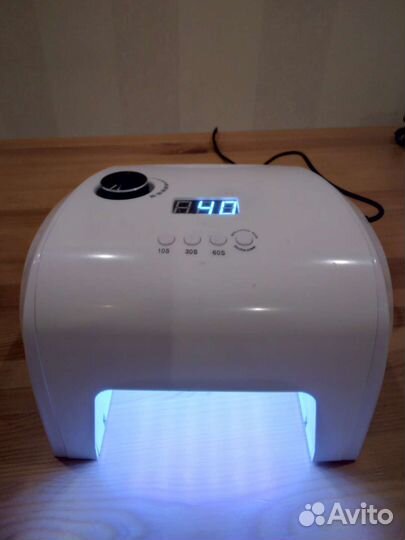 Уф лампа для ногтей