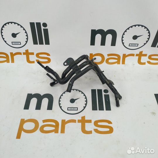 Патрубок системы охлаждения Volkswagen Tiguan 2