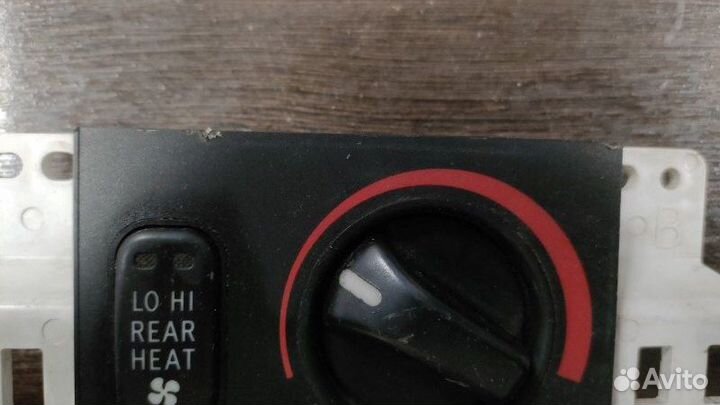 Блок управления климат контролем Toyota Land