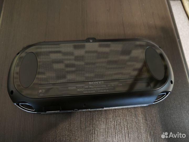 PlayStation Vita Fat прошитая