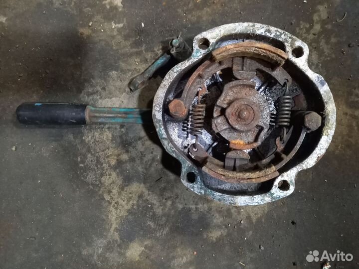 Крышка привода бендикса юмз