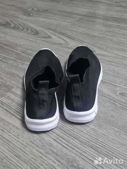 Кроссовки мужские летние