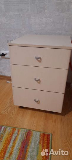 Тумбочка прикроватная бу