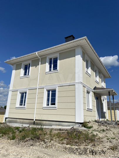 Дом 165 м² на участке 4 сот.