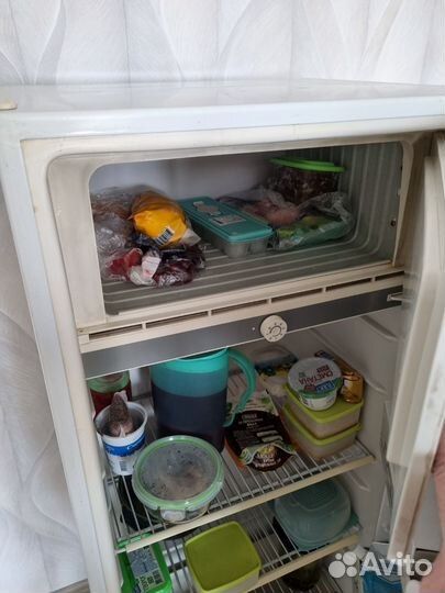 Холодильник Бирюса