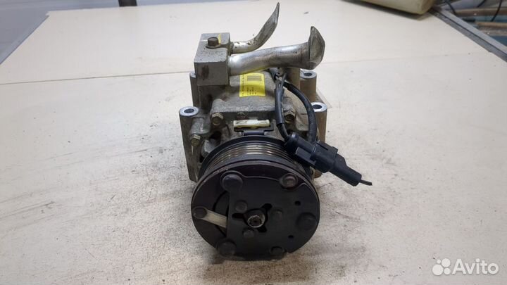 Компрессор кондиционера Ford Fusion, 2003