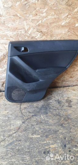 Обшивка двери задней правой Mazda CX 5 2012-2017