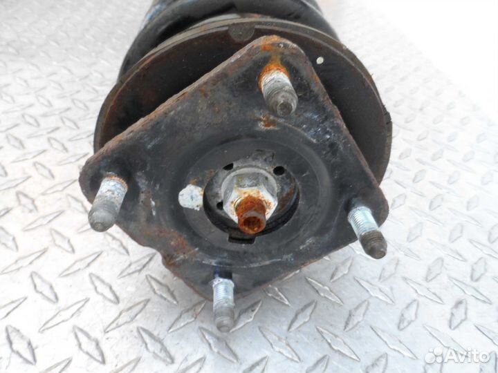 Б/У Амортизатор передний правый в сборе