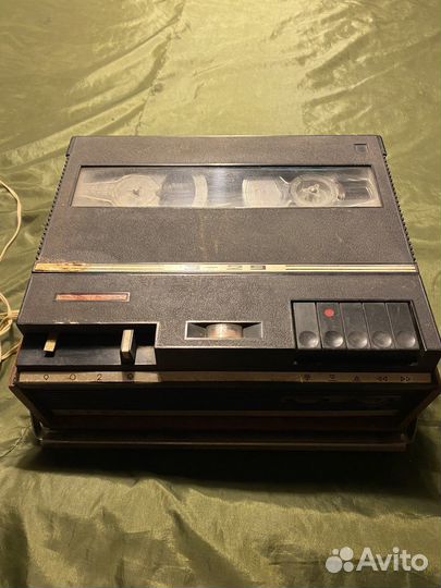 Катушечный магнитофон daina 3-29