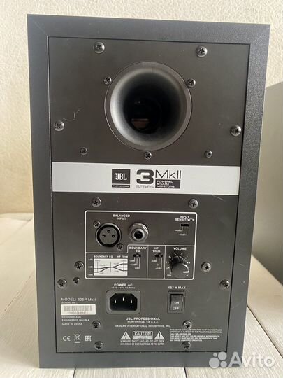 Студийные мониторы JBL 305P MkII
