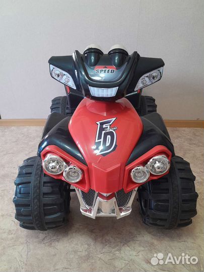 Детский квадроцикл на аккумуляторе бу