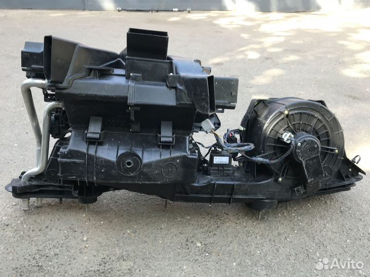 Печка в сборе Dodge Challenger 09-14