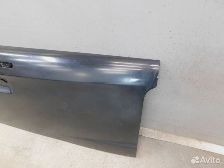 Дверь багажника нижняя Mitsubishi L200
