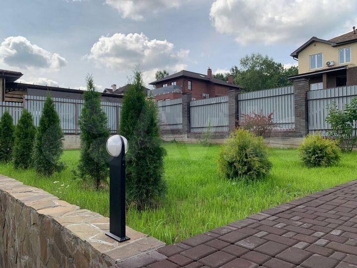 Дом 205 м² на участке 15 сот.