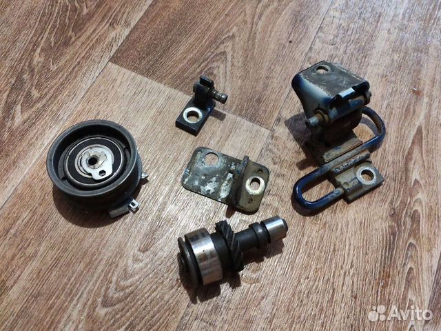 Петли двери Фольксваген Пассат Б5