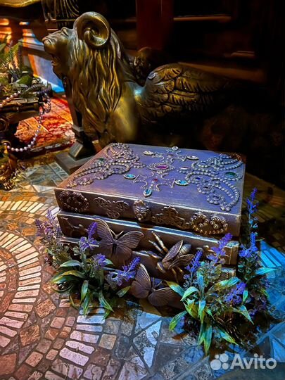 Дизайнер интерьера