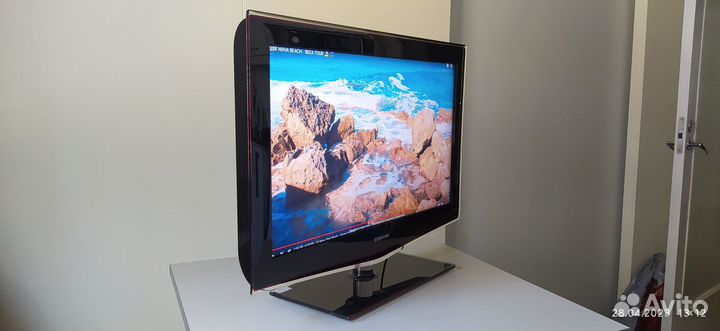Телевизор Samsung LE32B658 32 дюйма