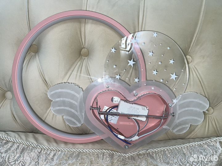 Люстра, светильник, бра для девочки