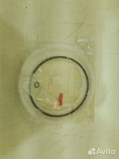 Крышка топливного насоса Toyota Land Cruiser Prado