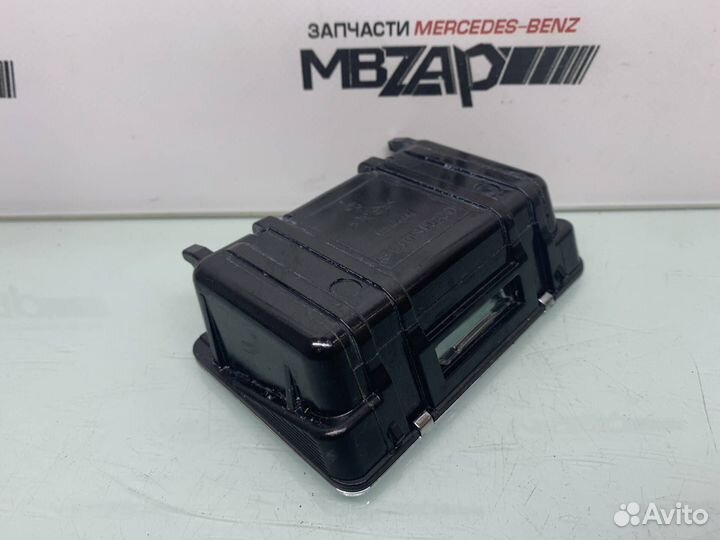 Пепельница передняя Mercedes W204