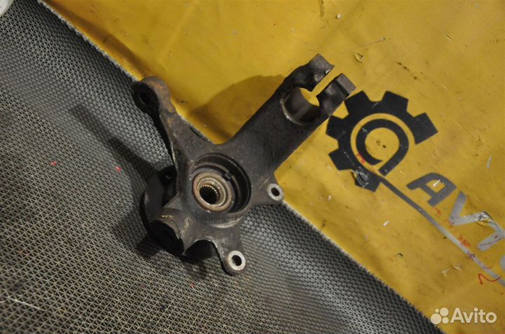 Ступица передняя левая Peugeot 107 PN