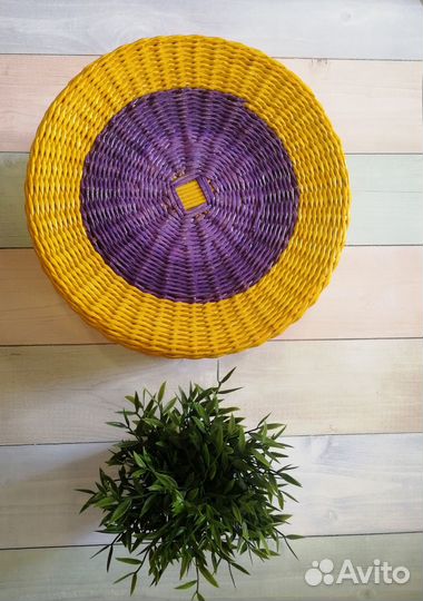 Корзина плетеная с крышкой