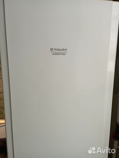 Холодильник hotpoint ariston бу