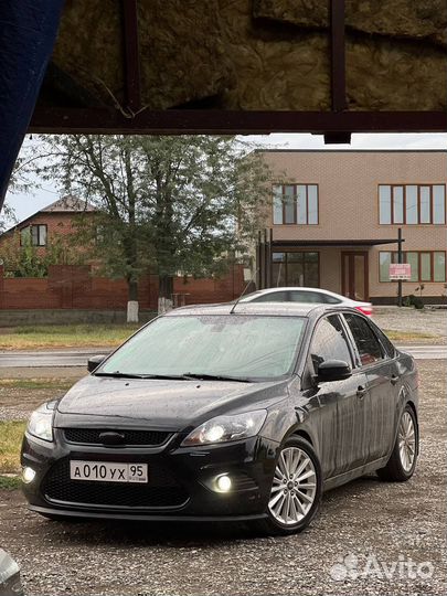 Решетки соты на ford focus 2